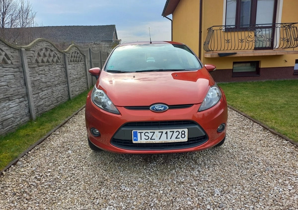 Ford Fiesta cena 21900 przebieg: 116000, rok produkcji 2009 z Staszów małe 67